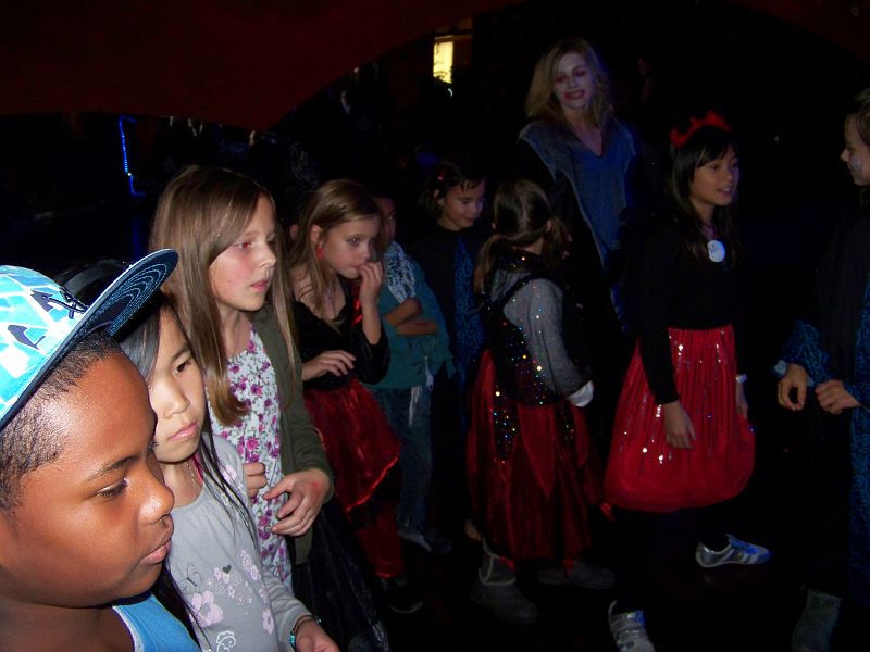 2011-10-26 Kinderhalloween 016